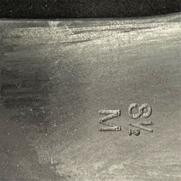 Vaneli Women's Black Suede Bow Pointed Toe Heels Size 8 Formal Pumps - Picture 10 of 10